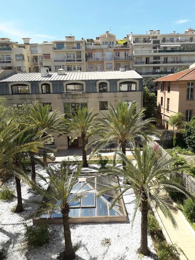 Floreva Apartamento Nice