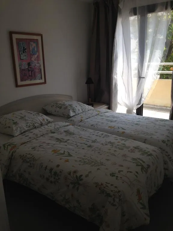 Floreva Apartment Nice 0*,