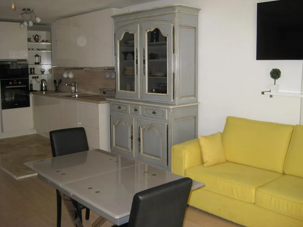 Floreva Apartment Nice